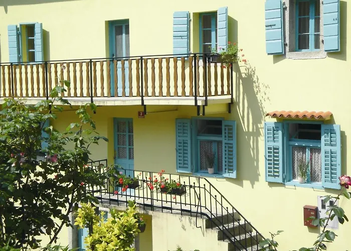 Authentic Traditional Soca Valley Počitniška hiša *